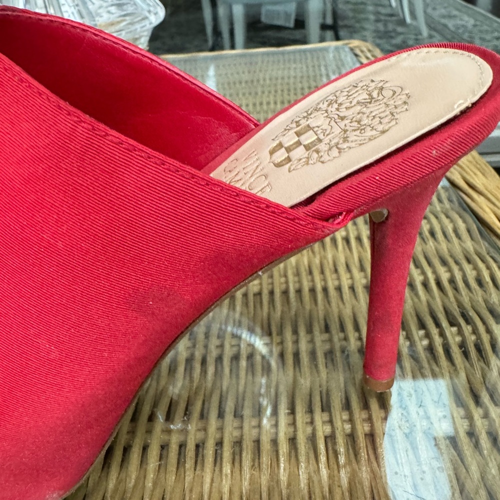 Vince Camuto heels - Picture 4 of 8